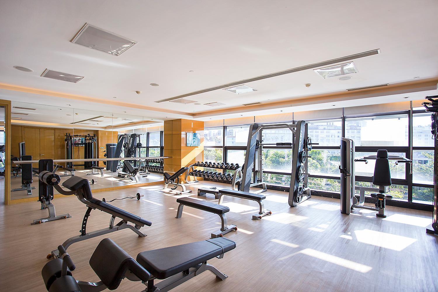 Hilton Guangzhou Baiyun - Free Shuttle For Canton Fair Period, Close To Luhu Golf Club & Leather Market Экстерьер фото