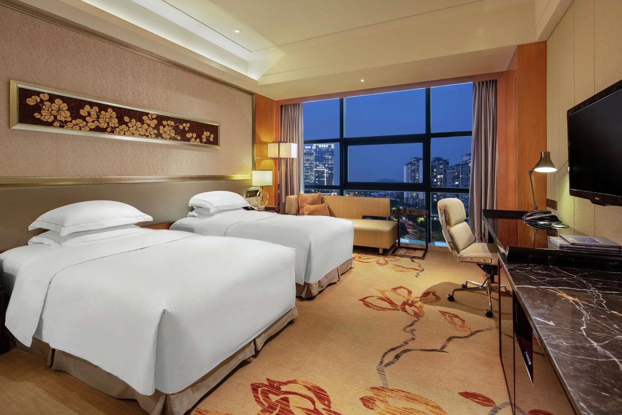 Hilton Guangzhou Baiyun - Free Shuttle For Canton Fair Period, Close To Luhu Golf Club & Leather Market Экстерьер фото
